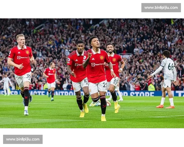 英超联赛激战正酣 曼联利物浦阿森纳谁能脱颖而出争霸新赛季